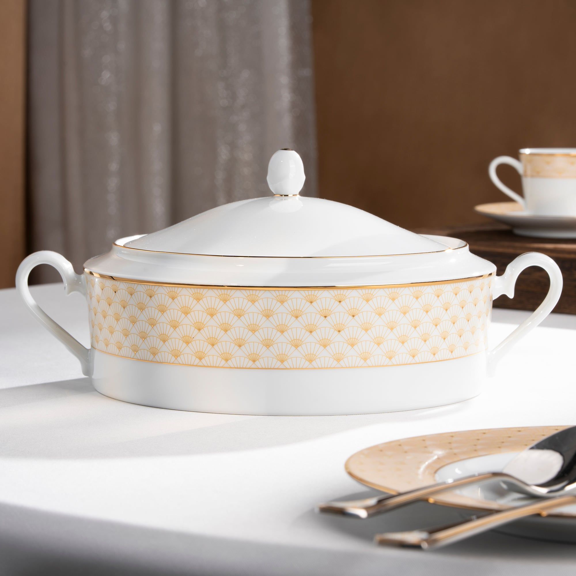  Bộ đĩa ăn kiểu Âu 22 món (cho 6 người) sứ trắng | Trocadero Gold 1787L - D024AM 