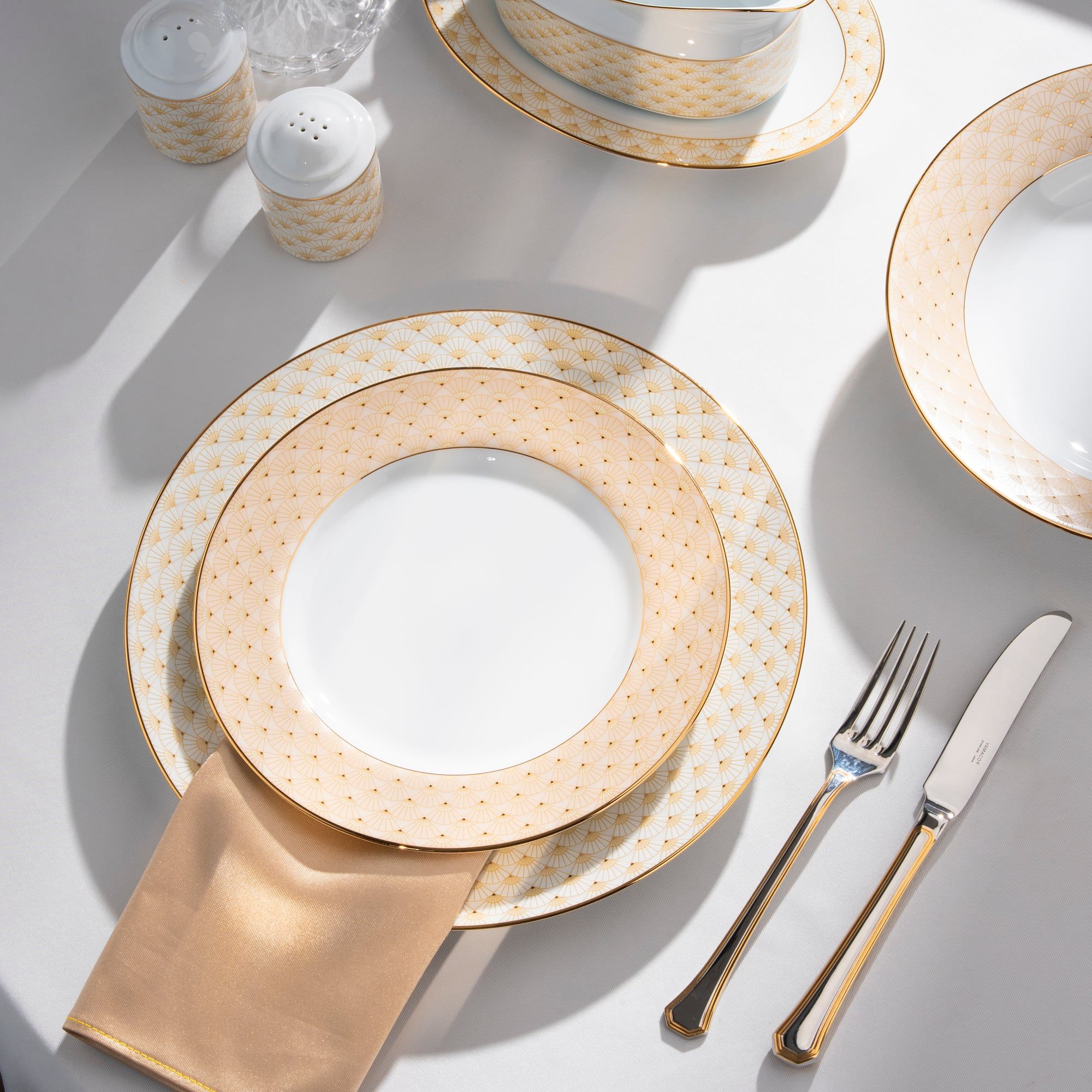  Bộ đĩa ăn kiểu Âu 22 món (cho 6 người) sứ trắng | Trocadero Gold 1787L - D024AM 