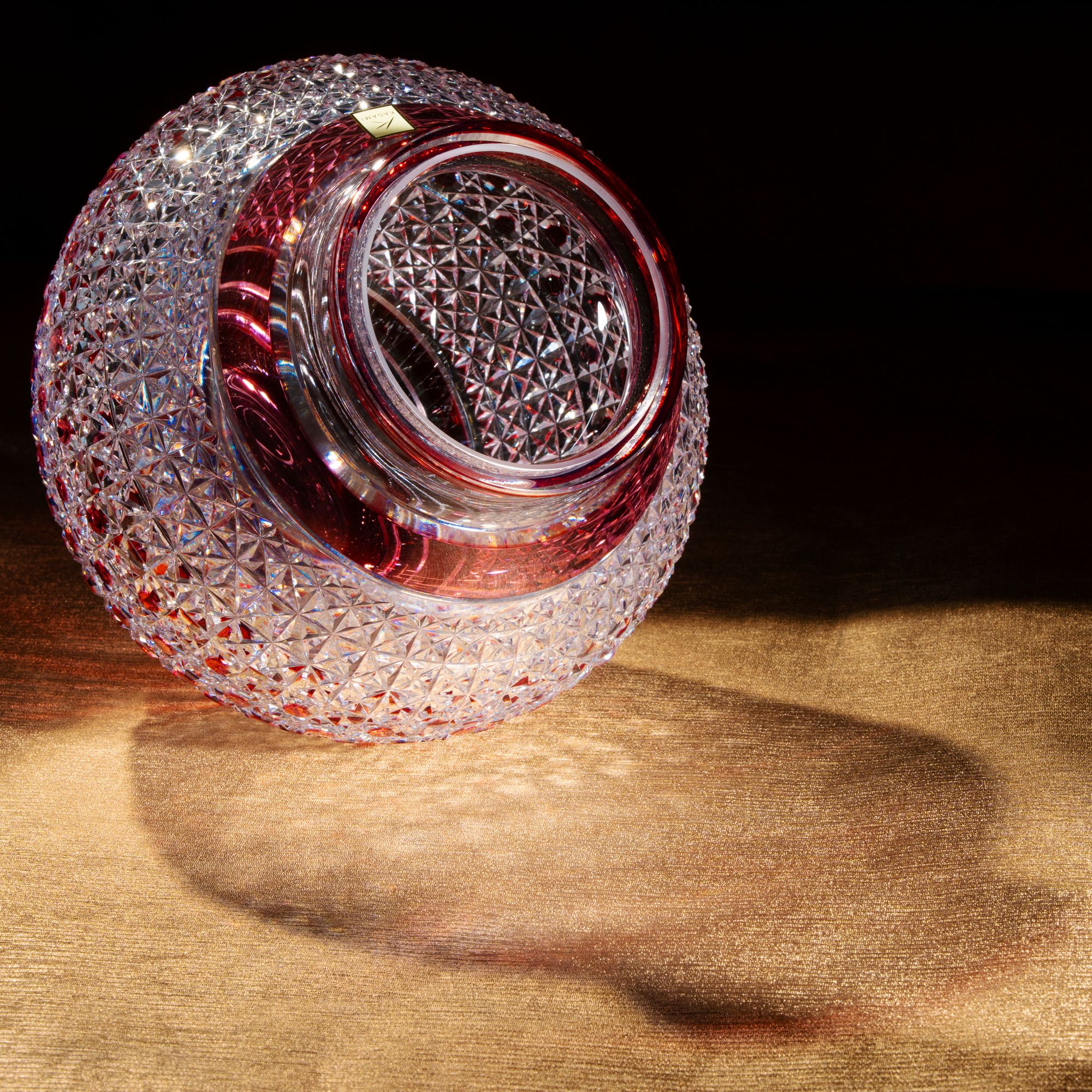  Bình hoa (lọ hoa) pha lê Edo Kiriko 'Hemp Leaf & Octagonal Basketweave' 20cm thân bầu màu đỏ | Kagami Crystal F475 - 2314-CAU 