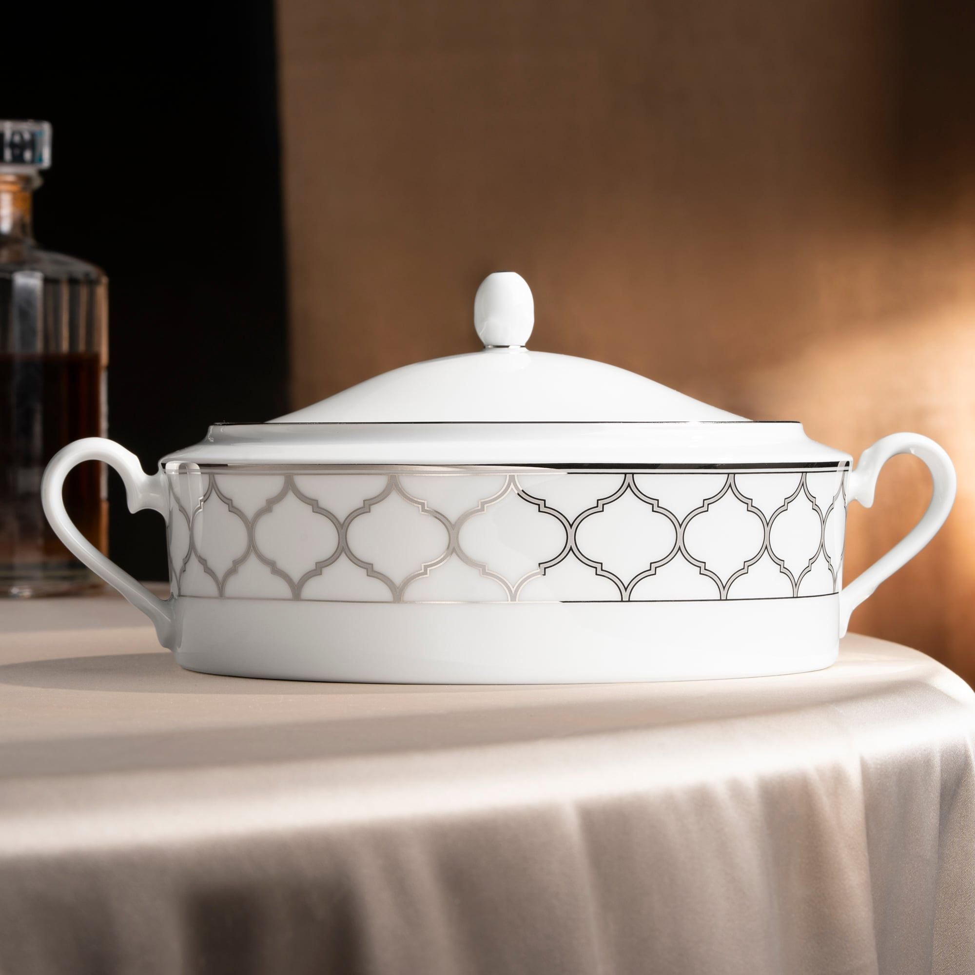  Bộ đĩa ăn kiểu Âu 22 món (cho 6 người) sứ trắng | Eternal Palace 1717L - D024AM 