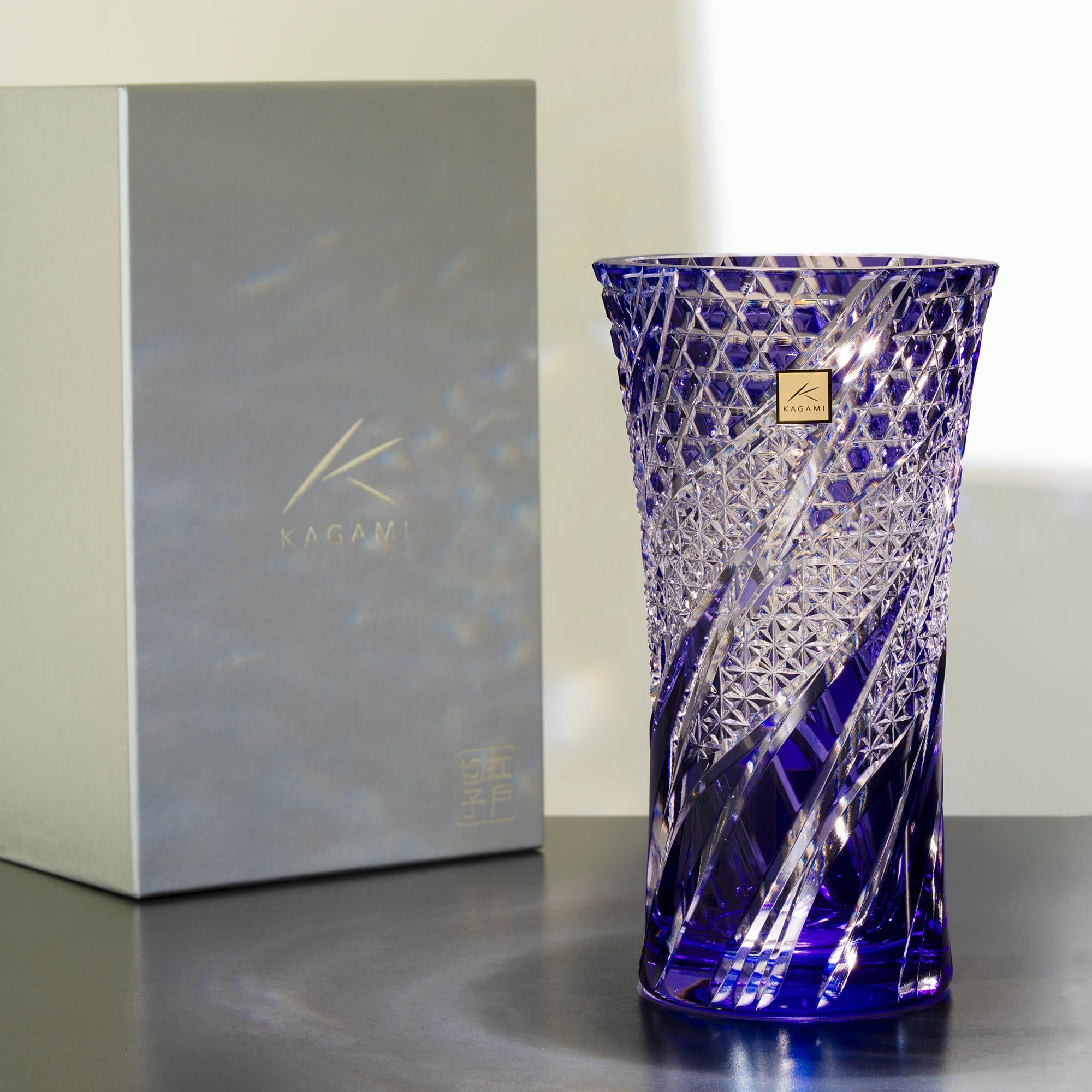  Bình hoa (lọ hoa) pha lê Edo Kiriko 'Wisteria' 19cm màu tím | Kagami Crystal F309 - 3025-CMP 