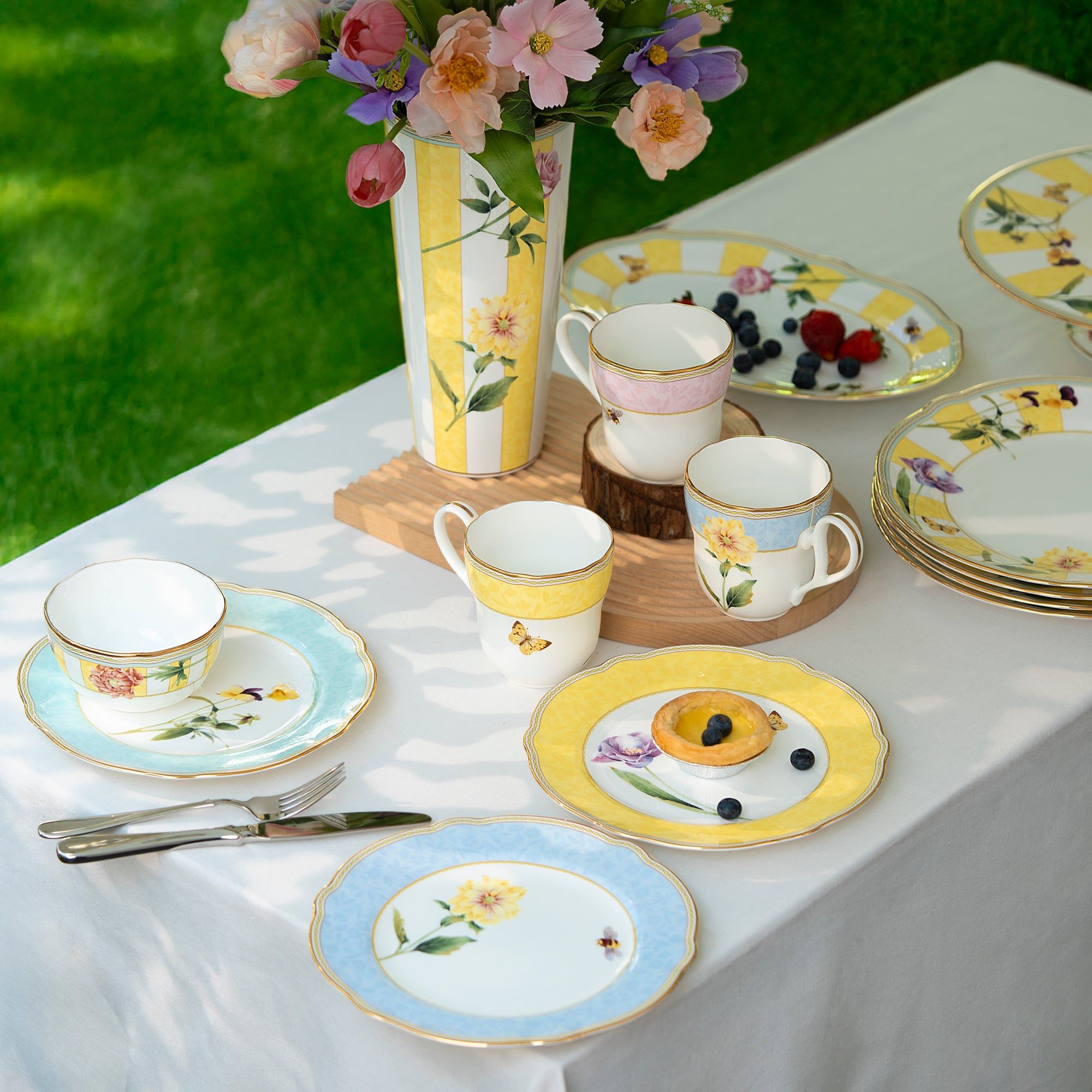  Bộ ấm chén uống trà 13 món (ấm 600ml, tách 250ml) sứ xương | Harvest Dream 4989L - T014M 