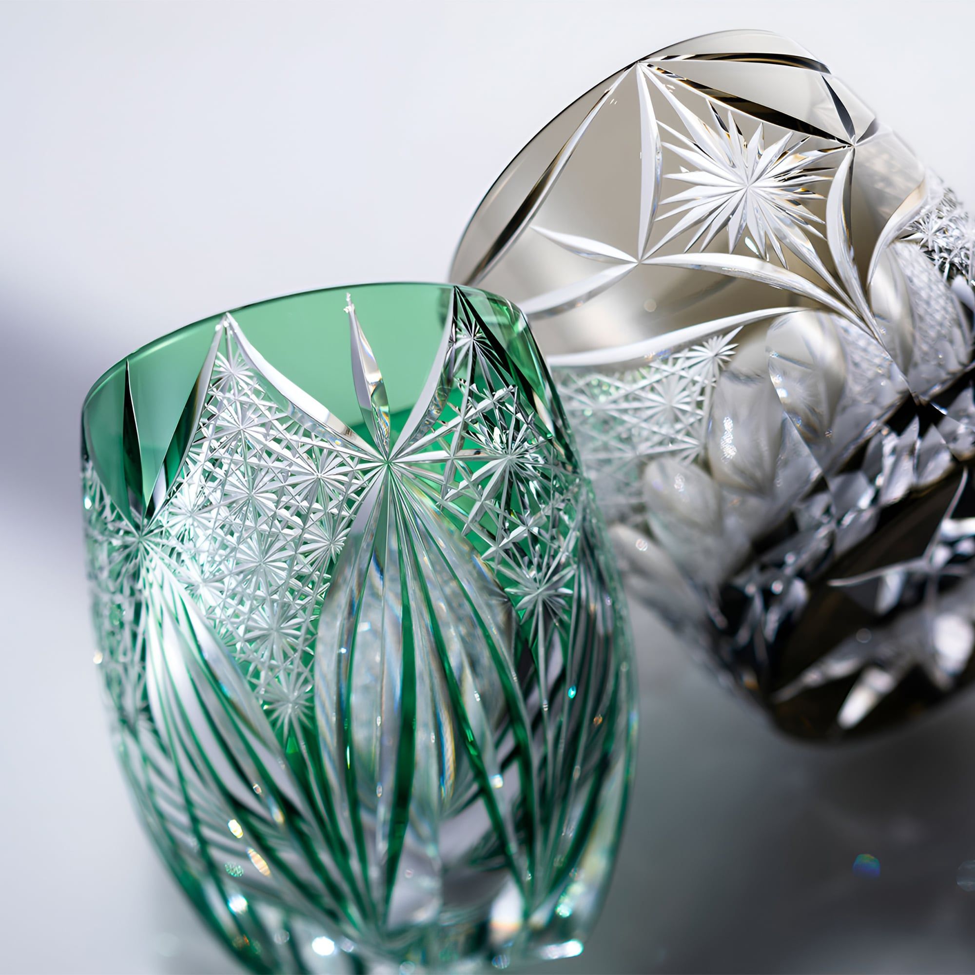  Ly pha lê rock glass họa tiết Edo Kiriko 'Subaru' 320ml màu xanh lá được chế tác bởi nghệ nhân Tatsuya Nemoto | Kagami Crystal T428 - 3006-CGR 