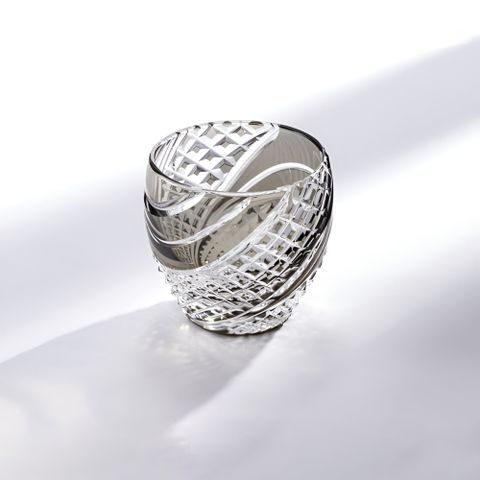  Ly pha lê sake Edo Kiriko “Fish scales strip