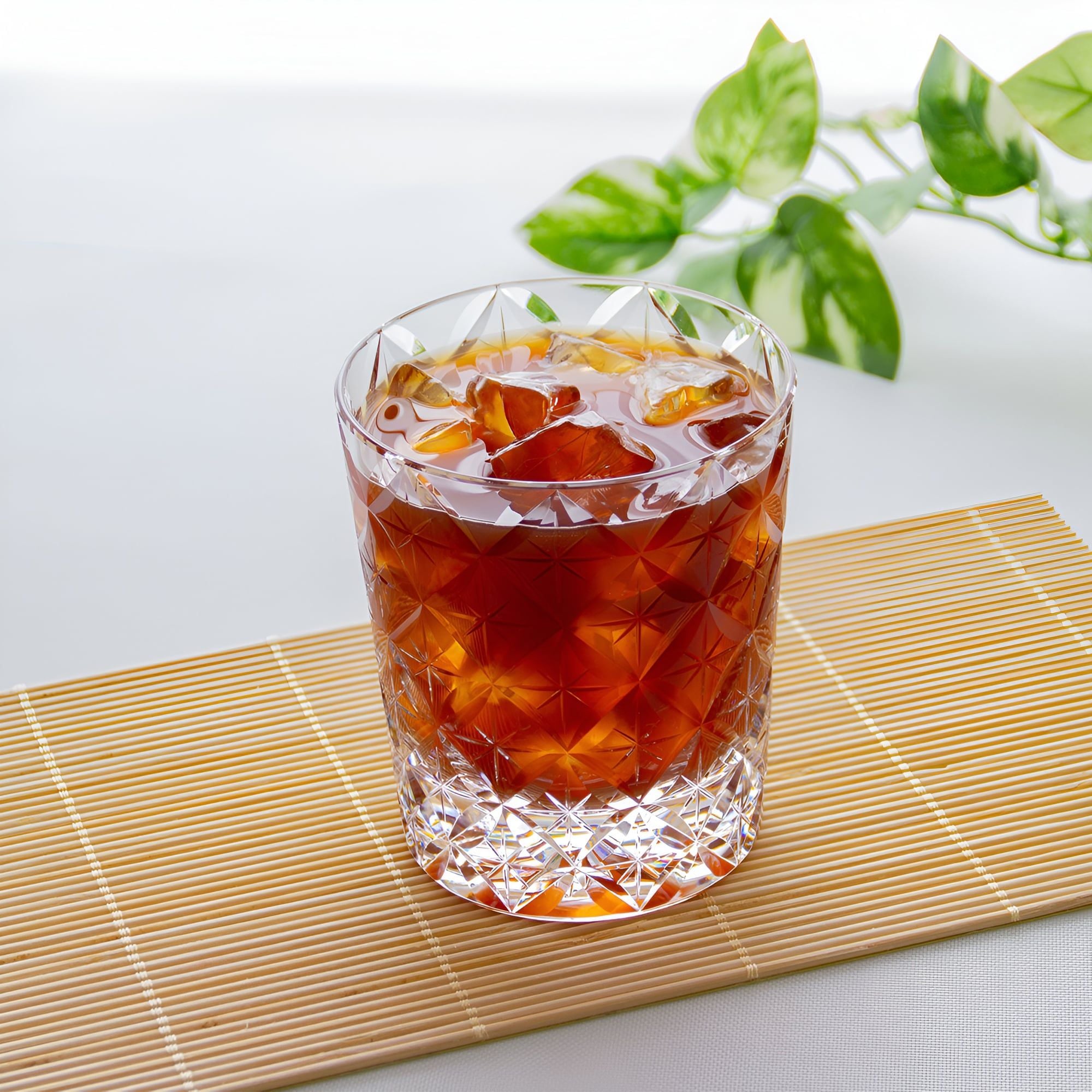  Ly pha lê rock glass họa tiết Edo Kiriko 'Shippo' 250ml được chế tác bởi nghệ nhân Satoshi Nabeya | Kagami Crystal T748 - 2834 