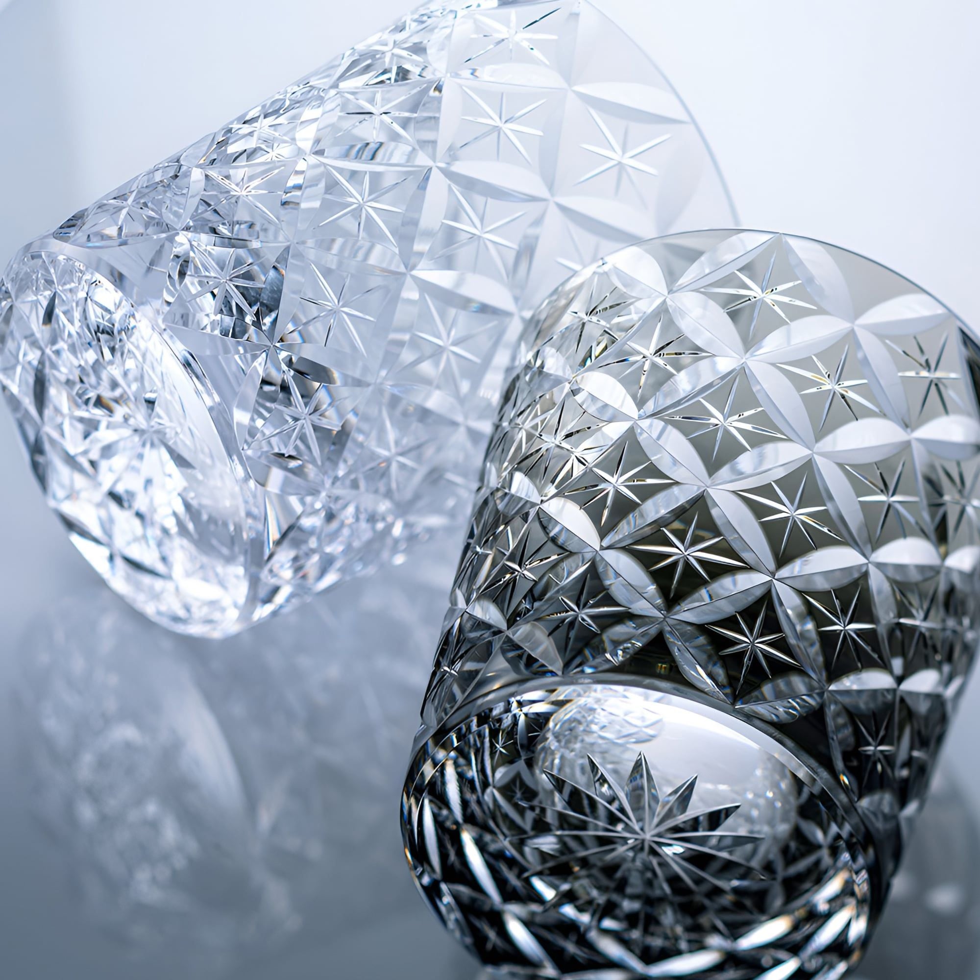  Ly pha lê rock glass họa tiết Edo Kiriko 'Shippo' 250ml màu trà được chế tác bởi nghệ nhân Satoshi Nabeya | Kagami Crystal T748 - 2834-BLK 