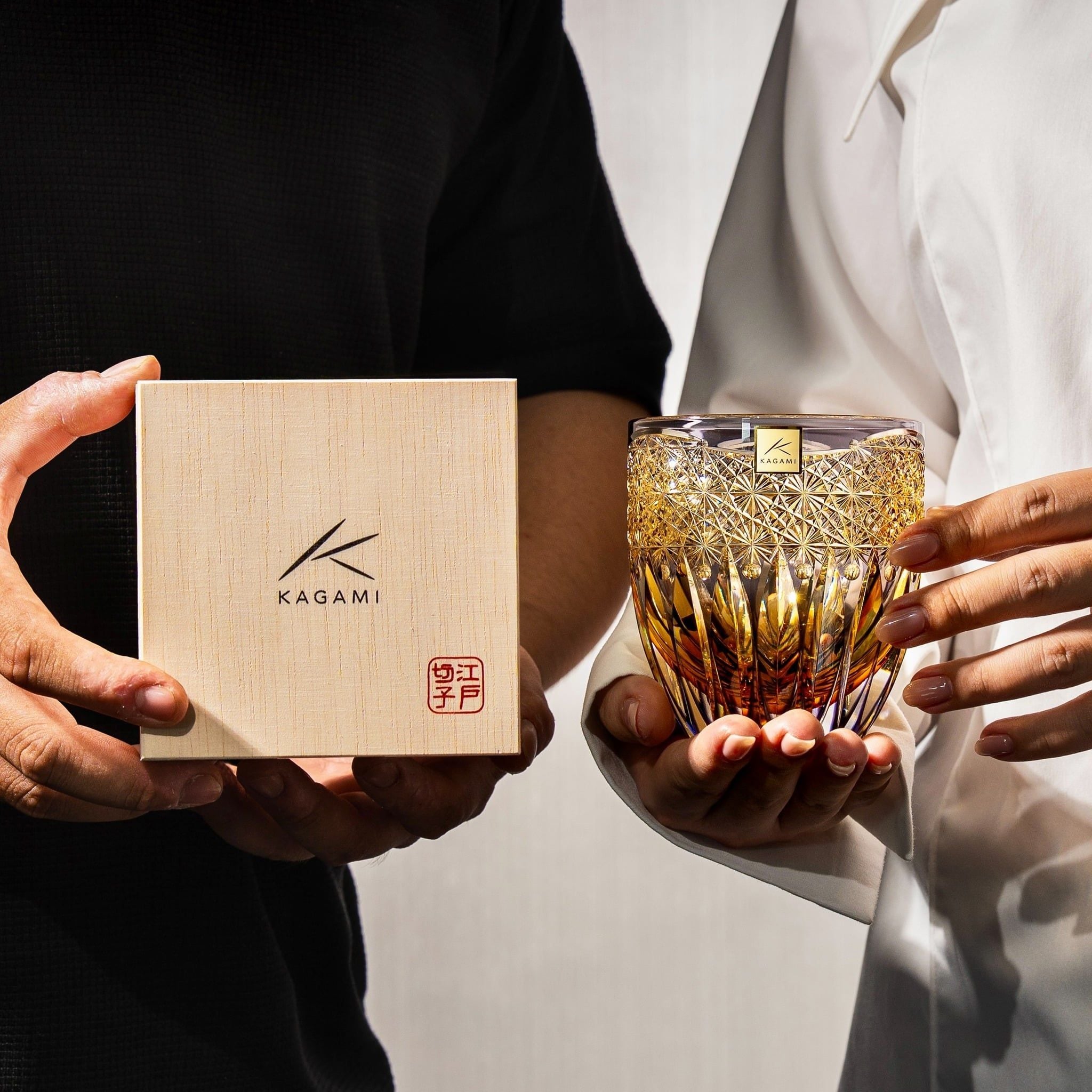  Ly pha lê rock glass Edo Kiriko 'Kaleidoscope' 330ml màu tím được chế tác bởi nghệ nhân Satoshi Nabetani | Kagami Crystal T785 - 3036-WUP 
