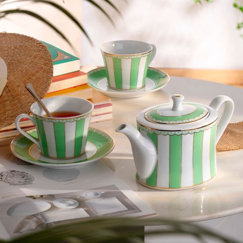  Bộ ấm chén uống trà (ấm 630ml, chén 250ml) 13 món sứ trắng (xanh lá pastel) | CRNIVL Apple Green M-252L - T014M 