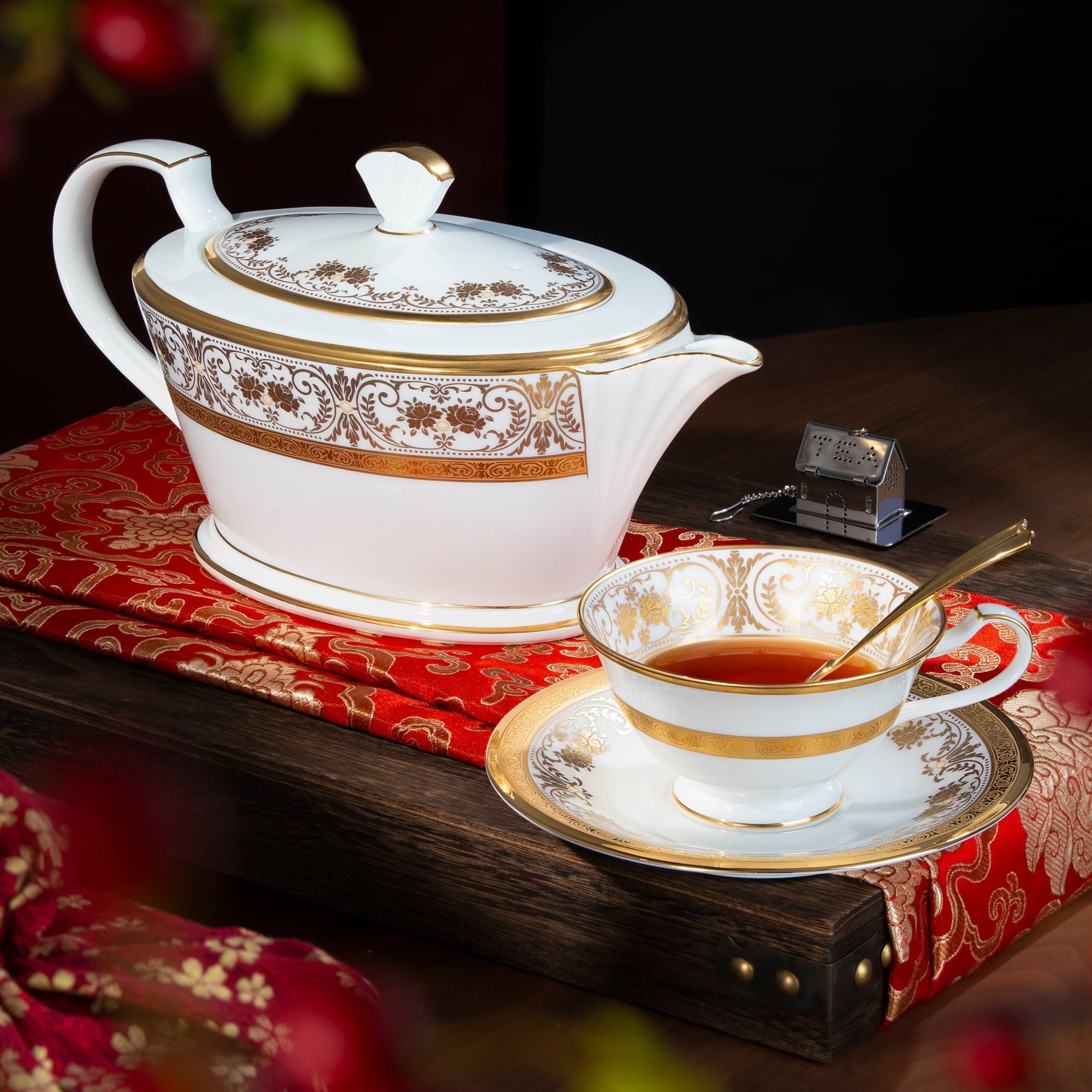  Bộ ấm chén trà (ấm 1.440ml, chén loe 220ml) 13 món sứ xương Nhật Bản | Georgian Palace 4858J - T014L 
