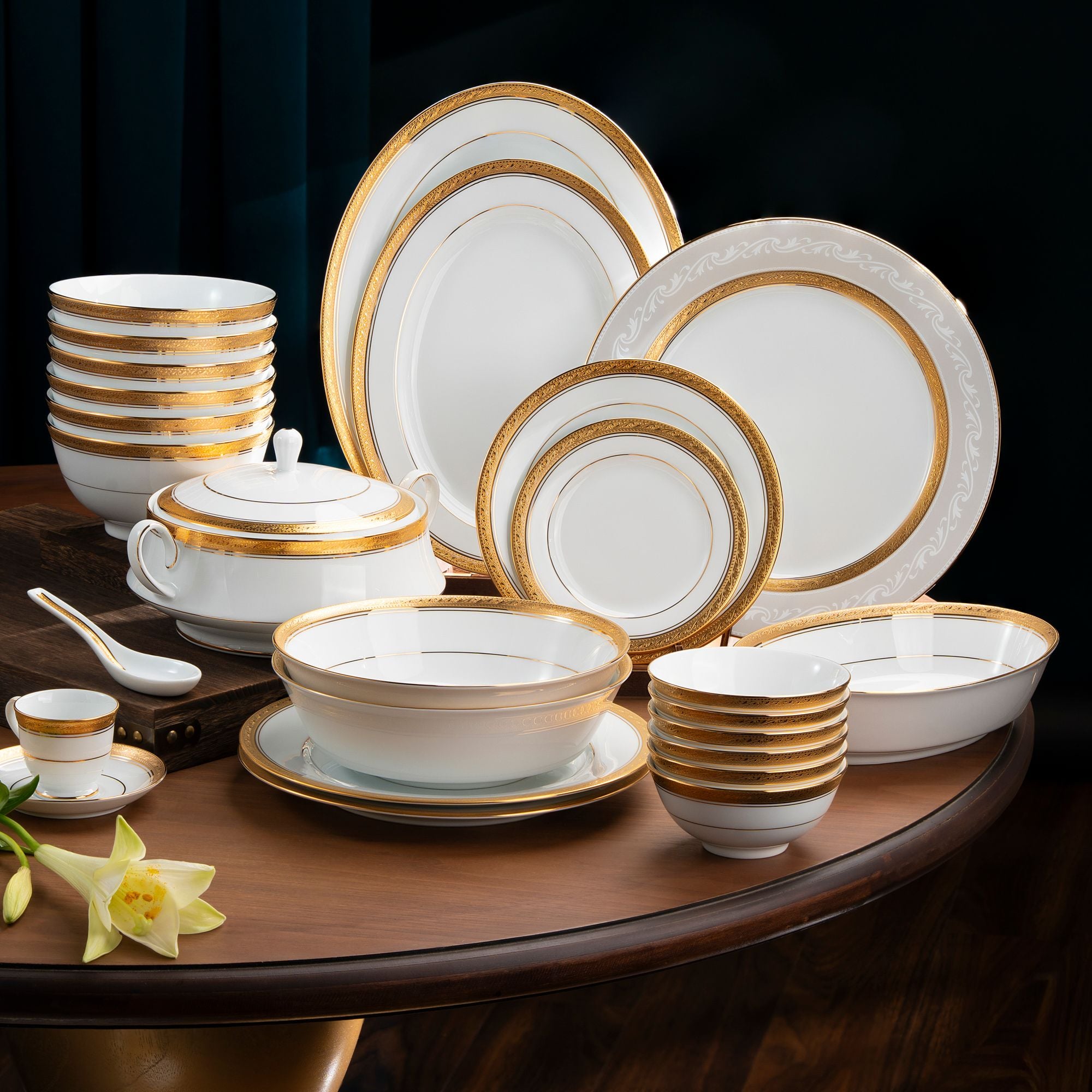  Bộ bát đĩa ăn châu Á đầy đủ 38 món (cho 6 người) sứ trắng | Crestwood Gold 4167L - D038AB 