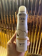 DOVE_Xịt Khử Mùi 48H Anti-Perspirant Coconut And Jasmine 150ml