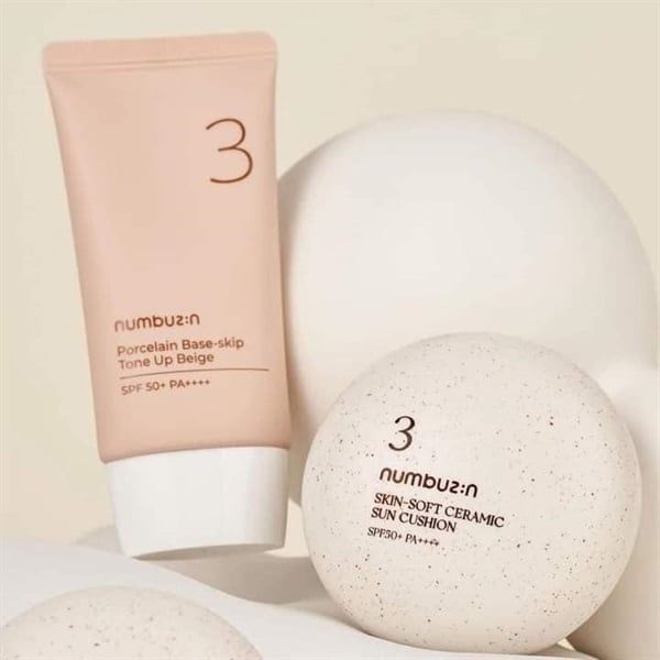 NUMBUZIN_Kem Chống Nắng No.3 Porcelain Base Skip Tone Up Beige 50ml