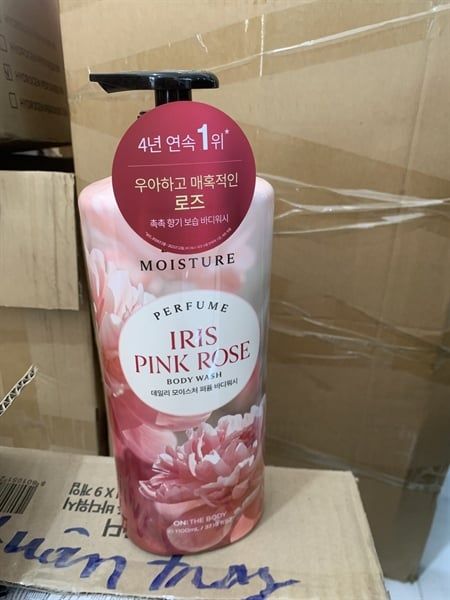 ON THE BODY_Sữa Tắm Body Wash Iris Pink Rose 1100ml (Hồng)