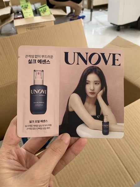 DR.FORHAIR_UNOVE Tinh Chất Nuôi Dưỡng Chăm Sóc Tóc Khô Và Hư Tổn Silk Oil Essence 2ml