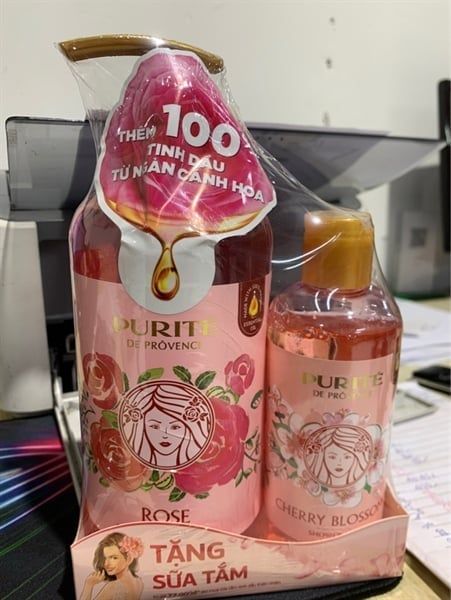PURITE_Sữa Tắm De Prôvence Hoa Hồng 850ml (kèm)