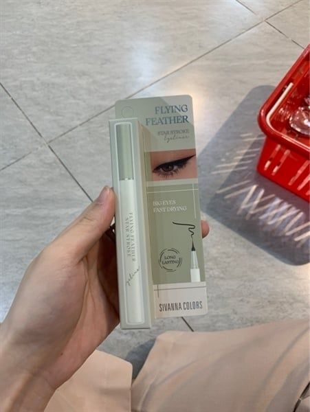 SIVANNA COLORS_Bút Kẻ Mắt Flying Feather HF983