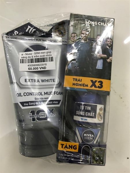 81775 NIVEA_Sữa Rửa Mặt Men Sáng Da Mờ Thâm Mụn 100g