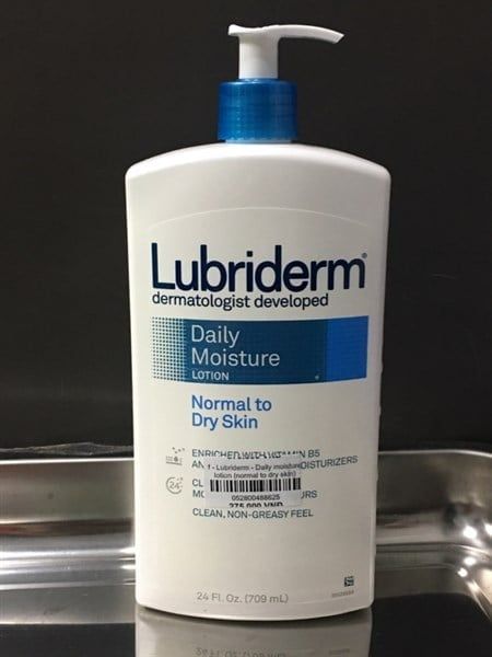 LUBRIDERM_Dưỡng Thể Daily Moisture Lotion (Lormal To Dry Skin) 709Ml