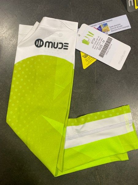  Ống Tay Chống Nắng Mude Arm Sleeves - Màu Xanh Neon 