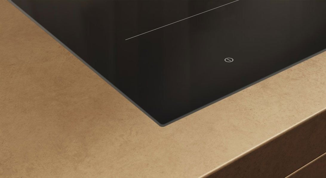 Mặt kính gốm thủy tinh màu đen của Bếp Từ Miele KM 8575 FL