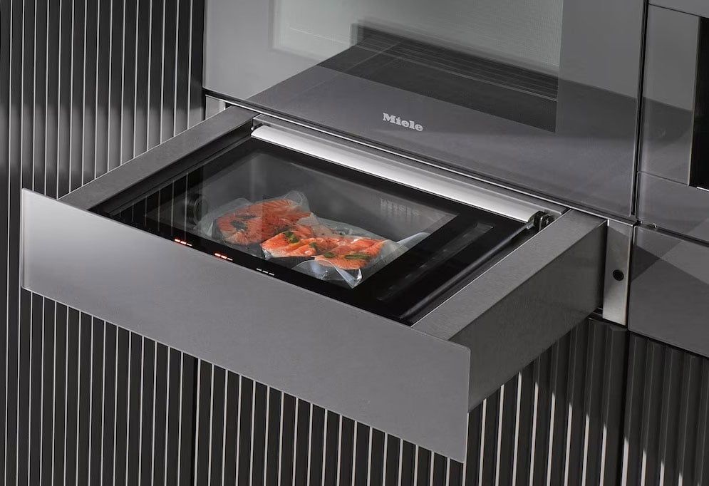Máy Hút Chân Không Miele EVS 7010 được phân phối chính hãng tại Kitchen King