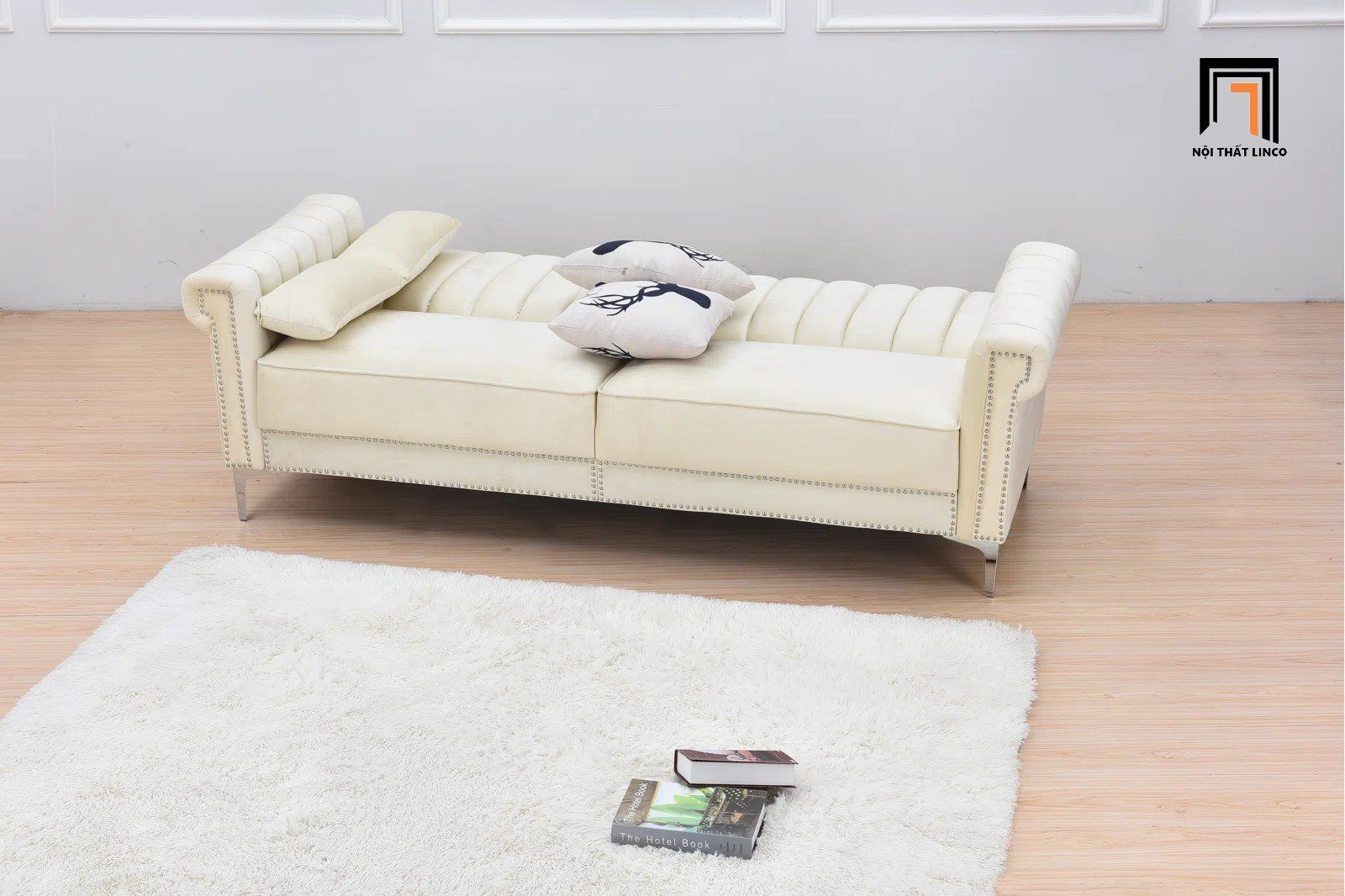  Sofa giường đính nút sang trọng 2m GB26 Ermera vải nhung kem 