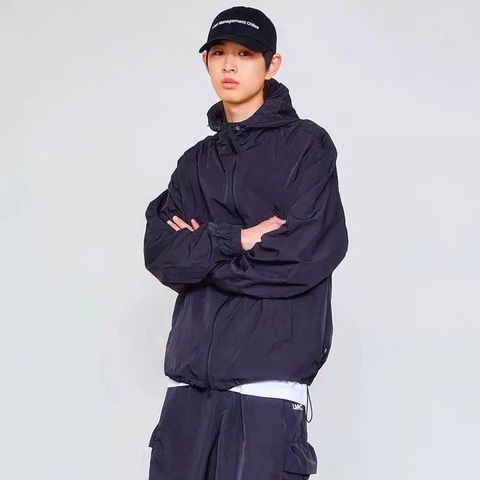 KHOÁC GIÓ WILSON 3 MÀU