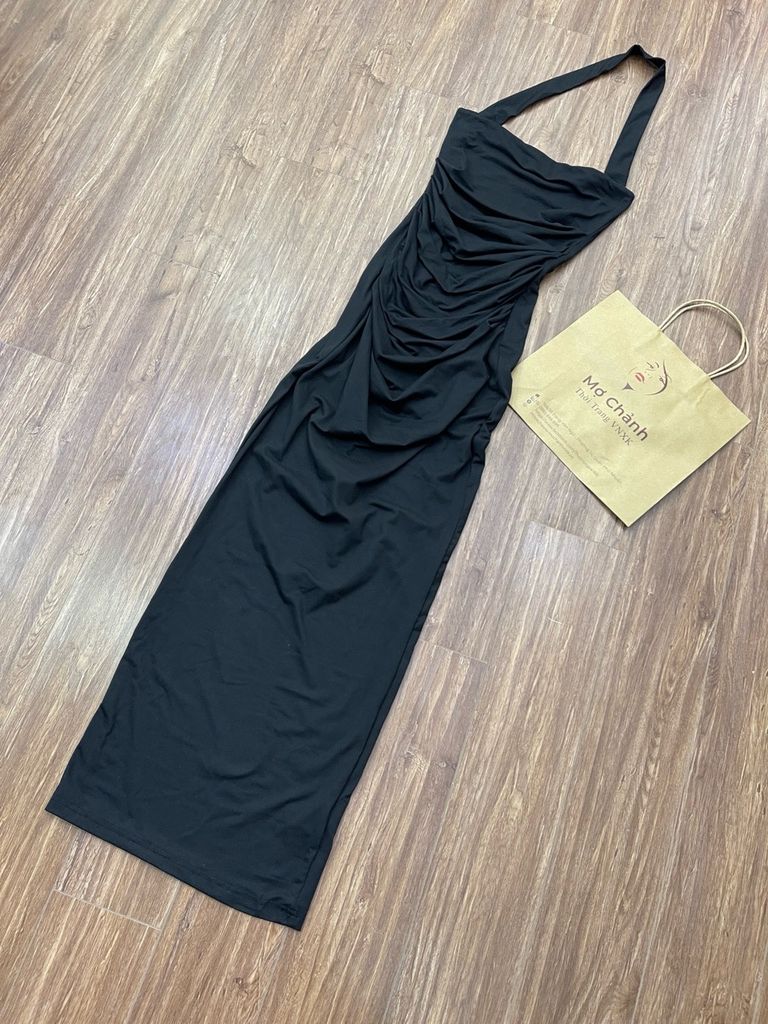 ĐẦM THUN BODY ĐEN NHÚN DÂY CỔ