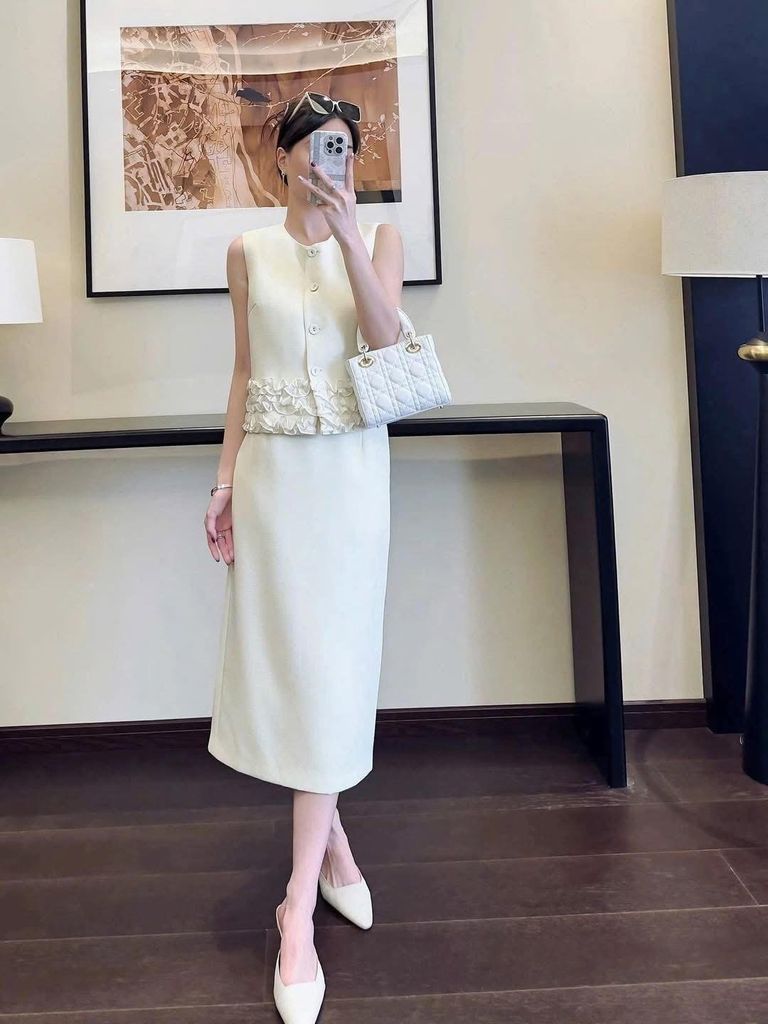 SET VÁY MASSIMO BÈO 2 MÀU