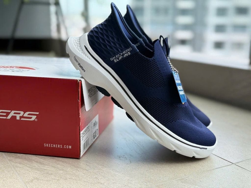 GIẦY SKECHERS SIÊU NHẸ