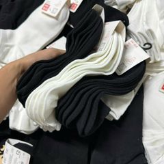 VỚ UNIQLO 1 SET 3 ĐÔI TRẮNG VÀ ĐEN