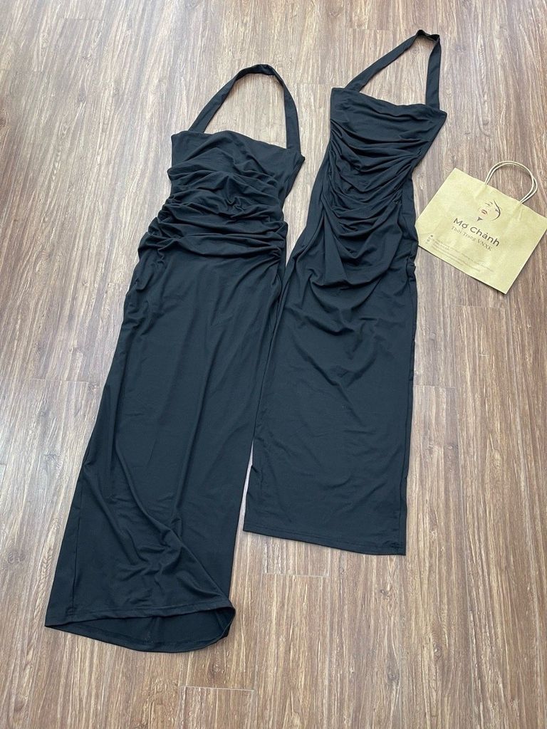 ĐẦM THUN BODY ĐEN NHÚN DÂY CỔ