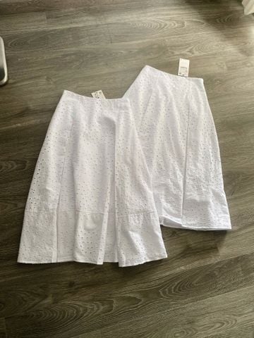 VÁY ZARA THÊU HOA TRẮNG