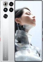 ZTE Nubia RedMagic 11 Pro (China) – Smartphone gaming mạnh mẽ, màn hình siêu mượt