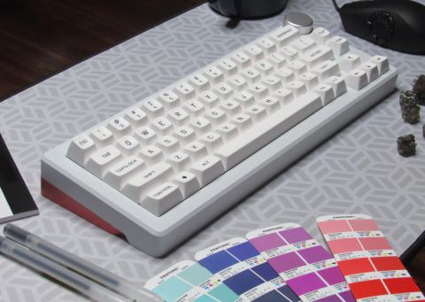 Delta 65% Keyboard - Helium (Silver & Coral)