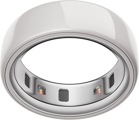 Review Oura Ring 4 Ceramic Cloud: Đỉnh cao nhẫn thông minh gốm sứ