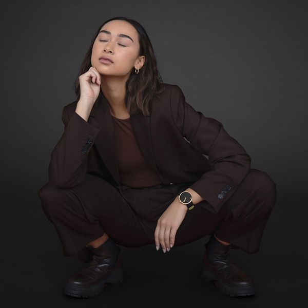  Đồng hồ Picto Black & Gold Dial / Black Leather Strap 