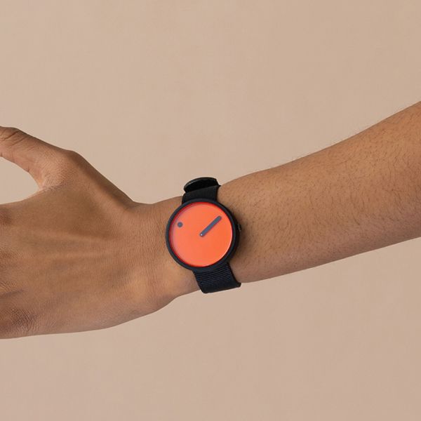  ĐỒNG HỒ PICTO Orange & Black Dial / Manta Ray Black Recycled Strap 