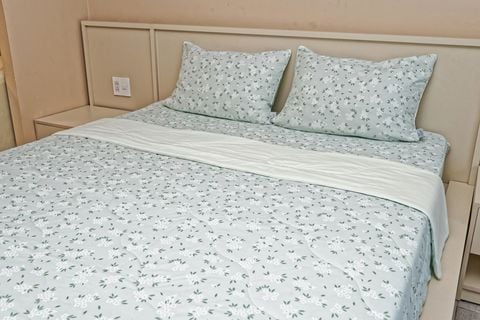 CHĂN LẠNH HOẠ TIẾT HOA ICE-COOL KAIYO 1M8*2M MẪU HOA MỚI