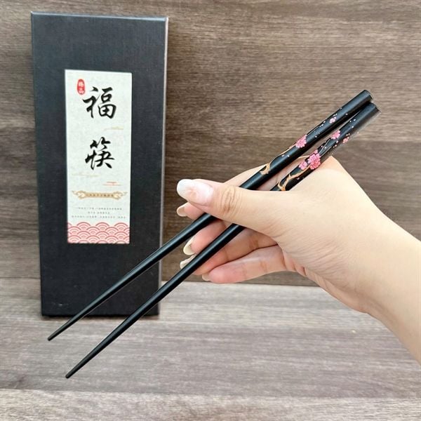 Đũa gỗ sồi KOKUSAI – hàng chuẩn Nhật – vỉ 5 đôi