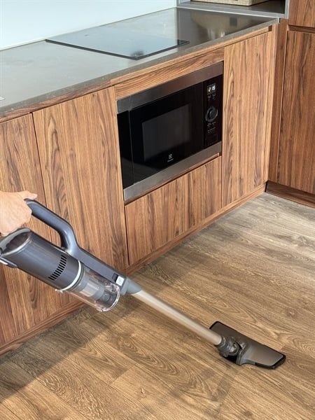 Máy hút bụi cầm tay Kaiyo có dây dài 4m2