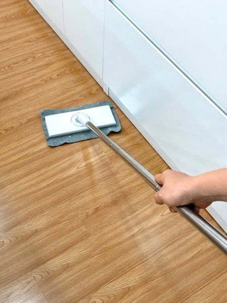 Cây lau nhà kẹp khăn đa năng xoay 360 độ Mirai (kèm 2 khăn lau Microfiber)