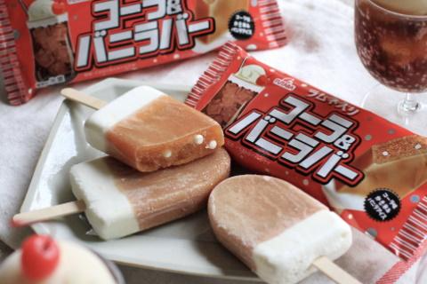 Kem Vị Cola Và Vani「コーラ＆バニラバー」