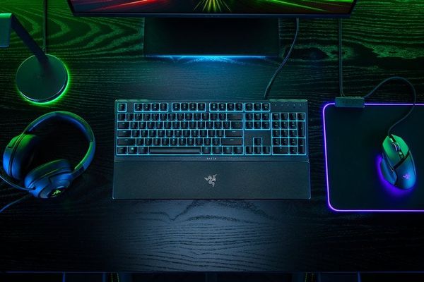 Bàn phím vi tính Razer Ornata V3 X