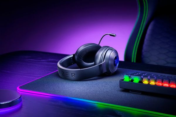 Tai nghe có dây có khung choàng đầu Razer Kraken V3 X