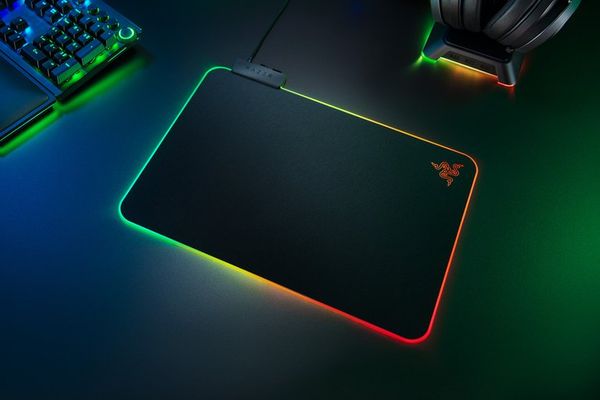 Tấm lót chuột Razer Firefly V2  - Hard Surface Mat