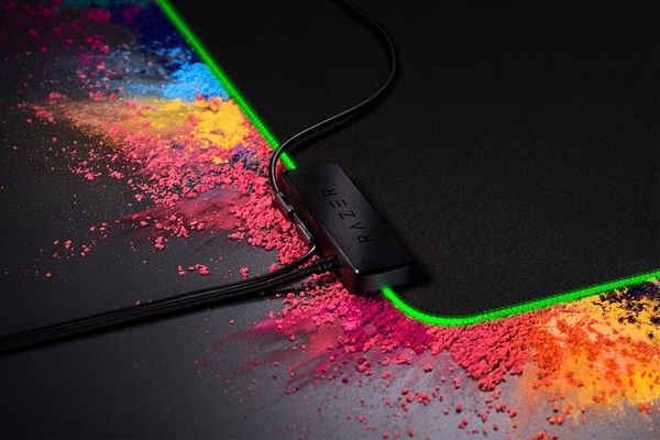 Tấm lót chuột Razer Goliathus Chroma  - Gaming Mouse Mat