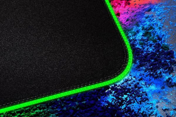 Tấm lót chuột Razer Goliathus Chroma  - Gaming Mouse Mat