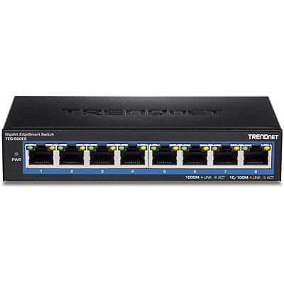 8-Port Gigabit EdgeSmart Switch