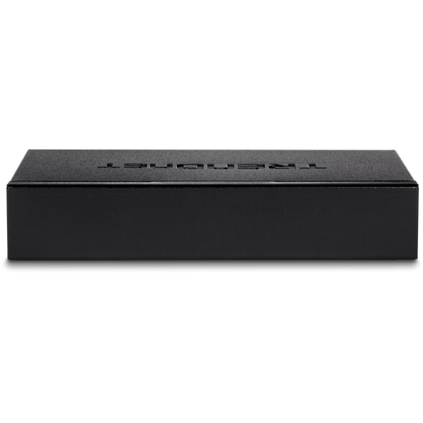 5-Port Gigabit PoE+ Powered EdgeSmart Switch with PoE Pass Through